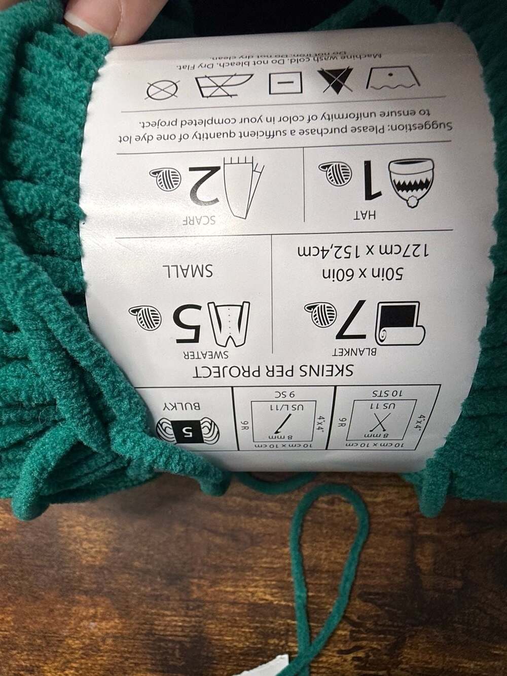 Big Twist Posh Bulky Yarn in Kale, 7.05oz/233yd - Lot of 3 Skeins - Picture 4 of 5